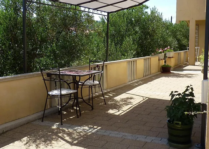 With Sea View Apartment