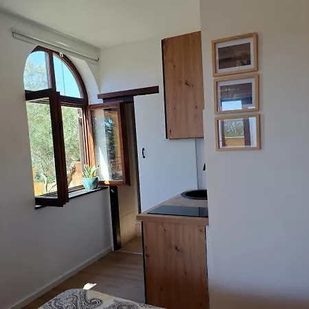 Apartament With Sea View Sali